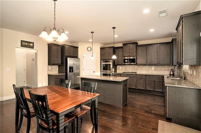 344 Shagbark Lane, Mcdonough, GA 30252