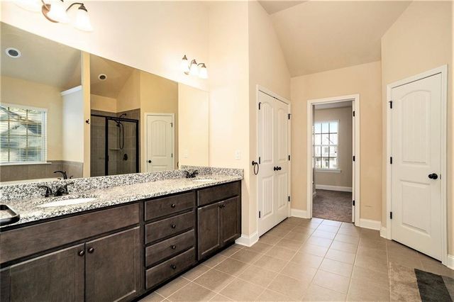 344 Shagbark Lane, Mcdonough, GA 30252