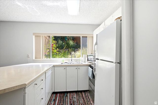 605 E 11TH AVE, Salt Lake City, UT 84103
