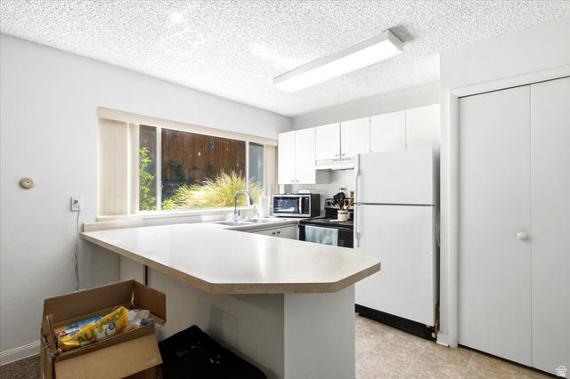 605 E 11TH AVE, Salt Lake City, UT 84103