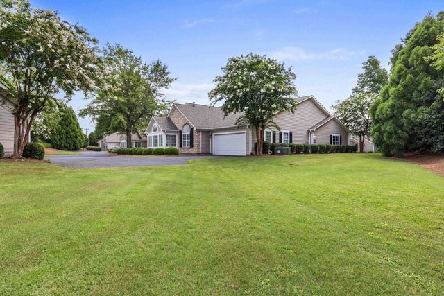 112 Ravines Lane, Spartanburg, SC 29301