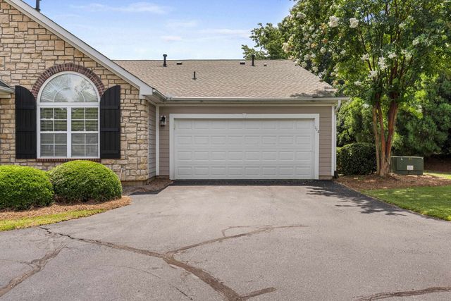 112 Ravines Lane, Spartanburg, SC 29301