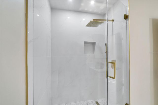 4518 W IDLEWILD AVENUE, Tampa, FL 33614