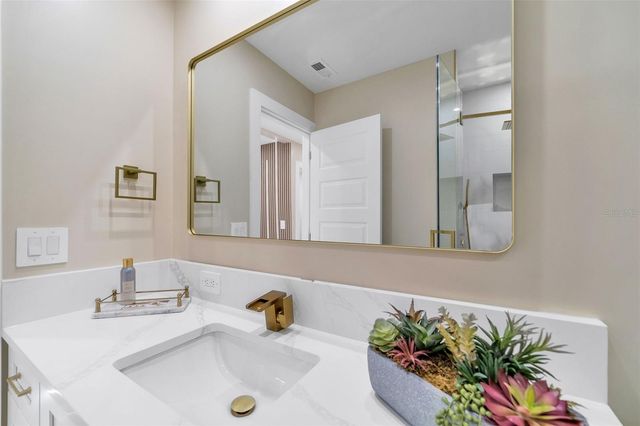 4518 W IDLEWILD AVENUE, Tampa, FL 33614