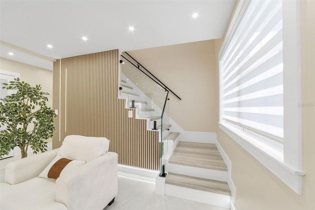 4518 W IDLEWILD AVENUE, Tampa, FL 33614