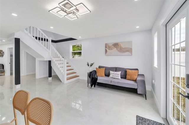 4518 W IDLEWILD AVENUE, Tampa, FL 33614