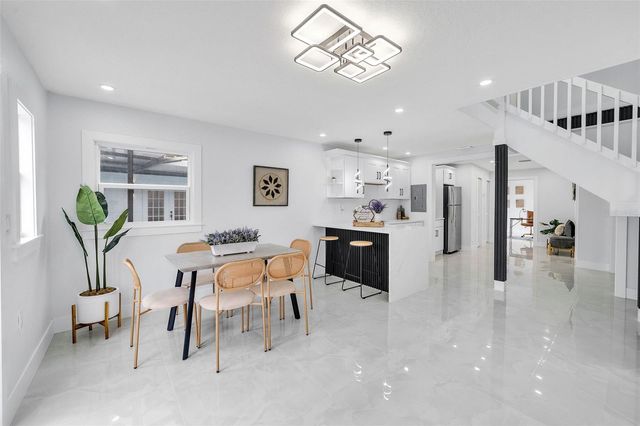 4518 W IDLEWILD AVENUE, Tampa, FL 33614