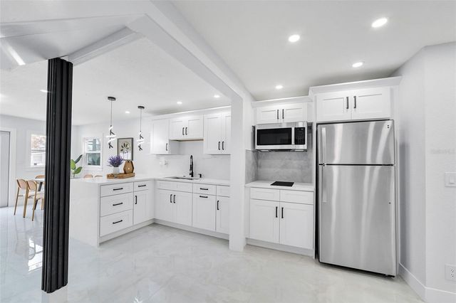 4518 W IDLEWILD AVENUE, Tampa, FL 33614