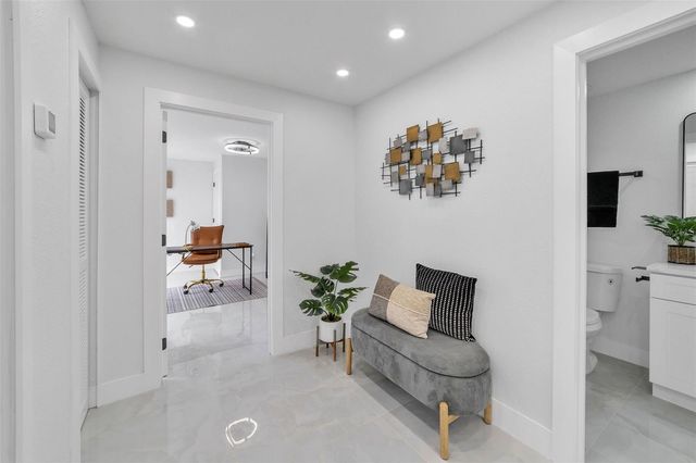 4518 W IDLEWILD AVENUE, Tampa, FL 33614