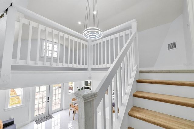 4518 W IDLEWILD AVENUE, Tampa, FL 33614