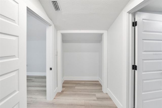 4518 W IDLEWILD AVENUE, Tampa, FL 33614