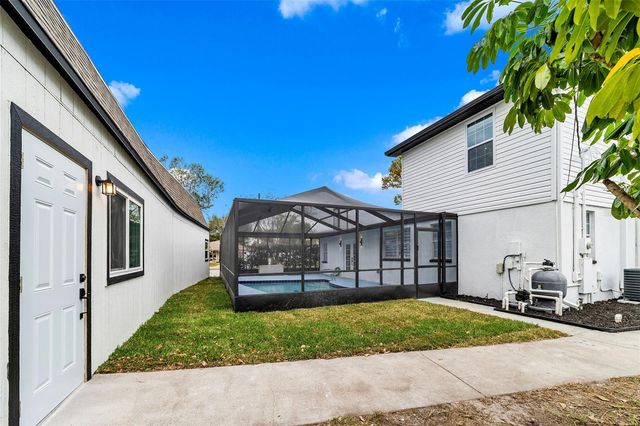 4518 W IDLEWILD AVENUE, Tampa, FL 33614