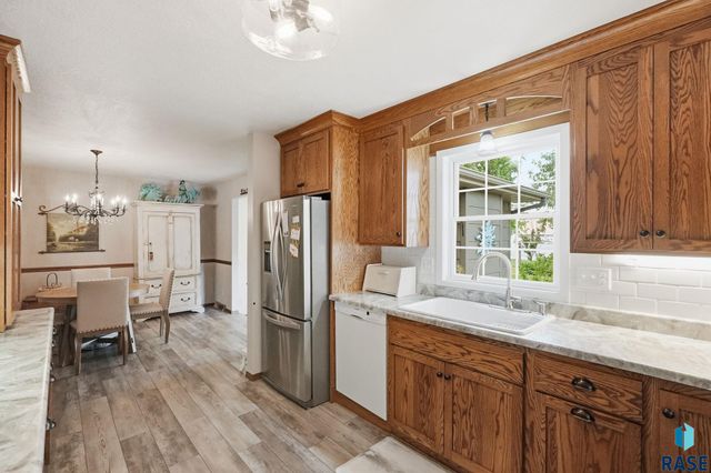 1200 E Cedar St Street, Brandon, SD 57005