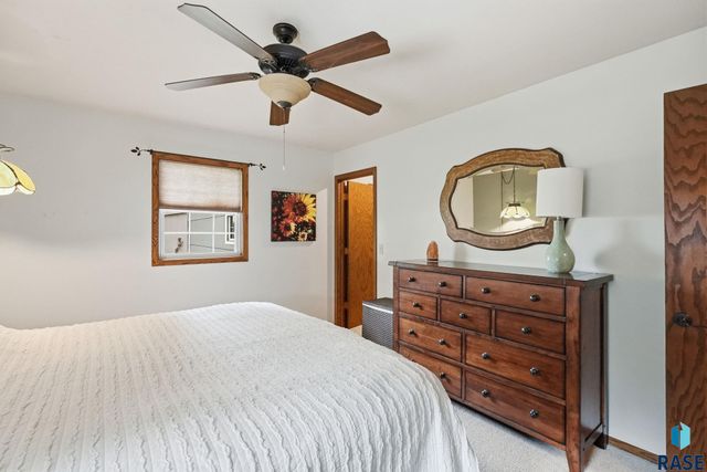 1200 E Cedar St Street, Brandon, SD 57005