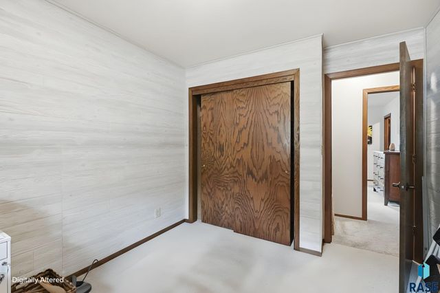 1200 E Cedar St Street, Brandon, SD 57005