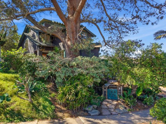 4511 Santa Cruz Avenue, San Diego, CA 92107