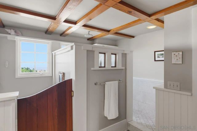 4511 Santa Cruz Avenue, San Diego, CA 92107