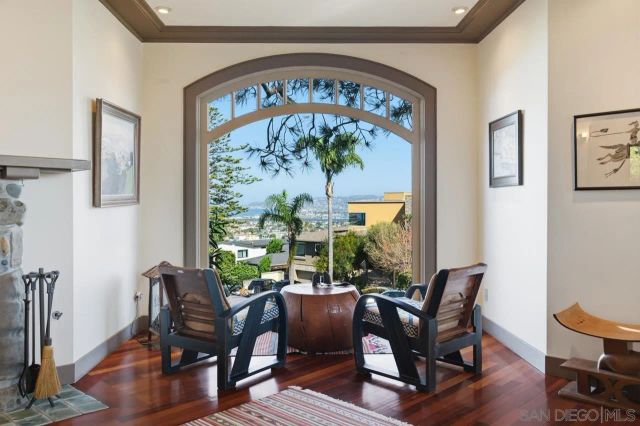 4511 Santa Cruz Avenue, San Diego, CA 92107