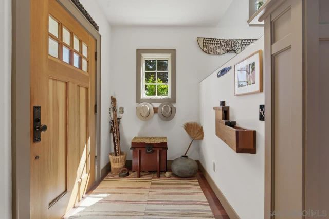 4511 Santa Cruz Avenue, San Diego, CA 92107