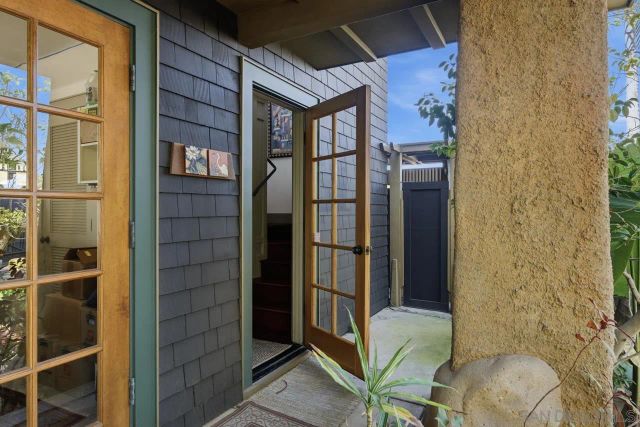 4511 Santa Cruz Avenue, San Diego, CA 92107