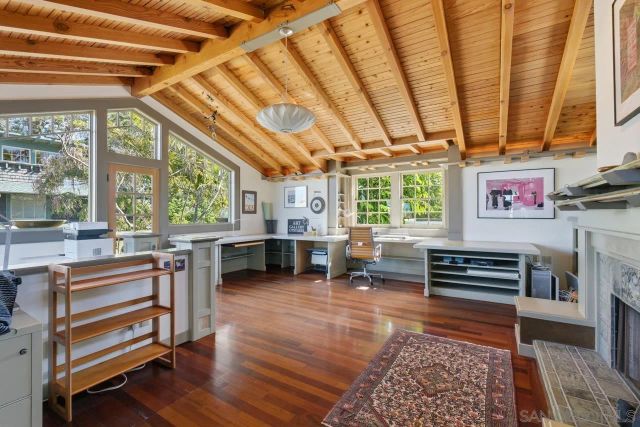 4511 Santa Cruz Avenue, San Diego, CA 92107