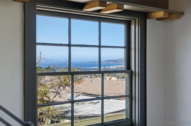 4511 Santa Cruz Avenue, San Diego, CA 92107