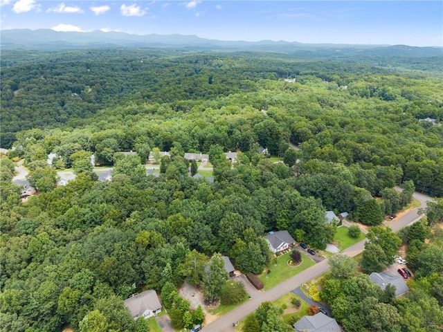 92 Cedar Springs Lane, Dahlonega, GA 30533
