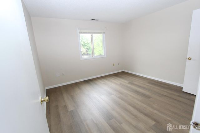 4707 Ravens Crest Drive, Plainsboro, NJ 08536