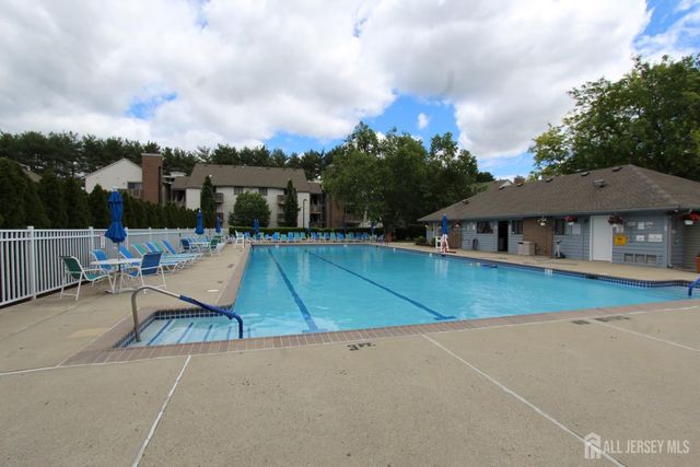 4707 Ravens Crest Drive, Plainsboro, NJ 08536