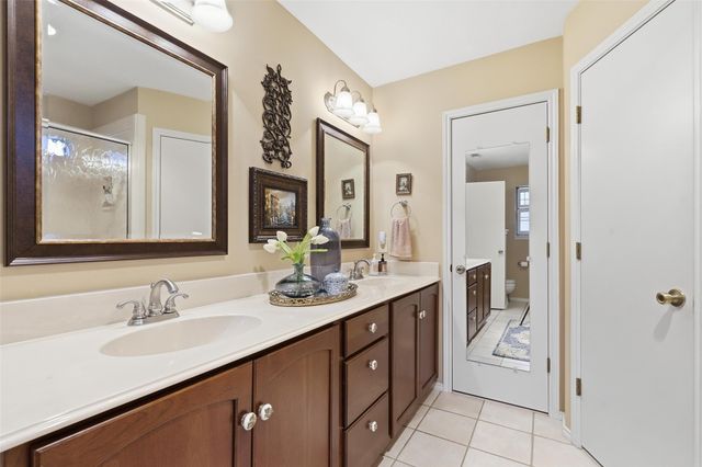 503 Shady Grove Drive, Granbury, TX 76049