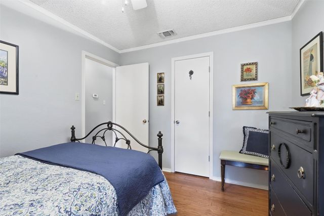 503 Shady Grove Drive, Granbury, TX 76049