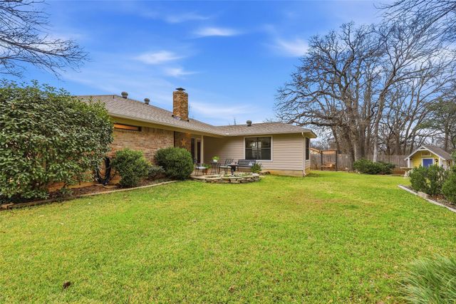 503 Shady Grove Drive, Granbury, TX 76049
