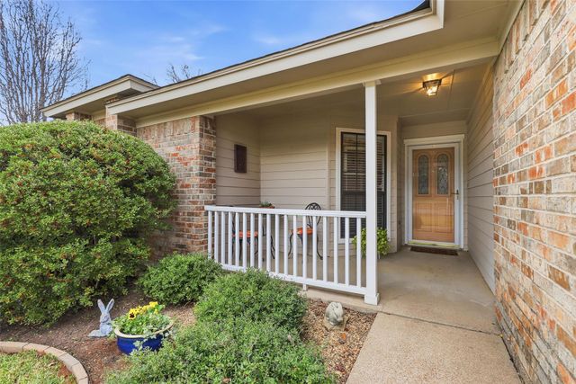 503 Shady Grove Drive, Granbury, TX 76049