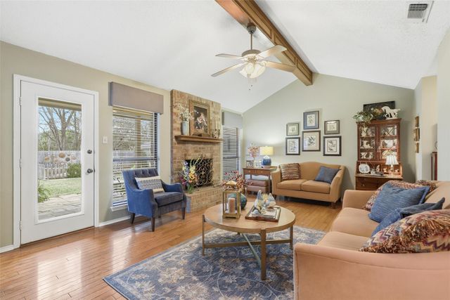 503 Shady Grove Drive, Granbury, TX 76049