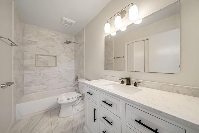 12625 Memorial Drive 142, Houston, TX 77024