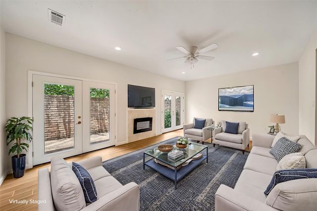 12625 Memorial Drive 142, Houston, TX 77024