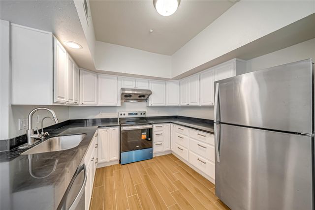 12625 Memorial Drive 142, Houston, TX 77024