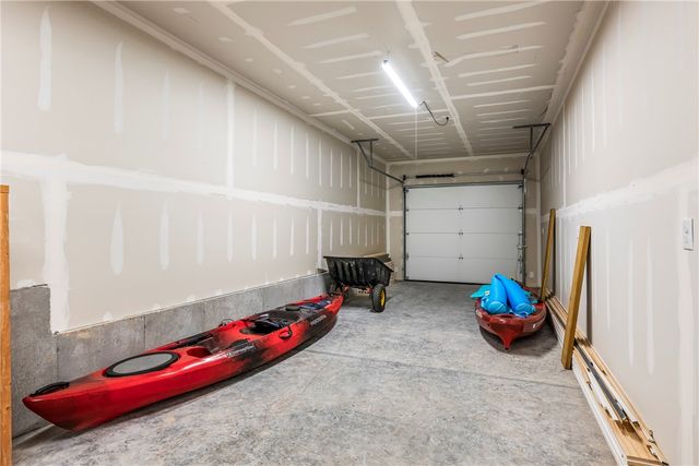 15440 Brightwater Xing, Rogers, AR 72756