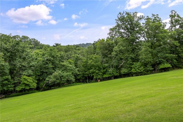 15440 Brightwater Xing, Rogers, AR 72756