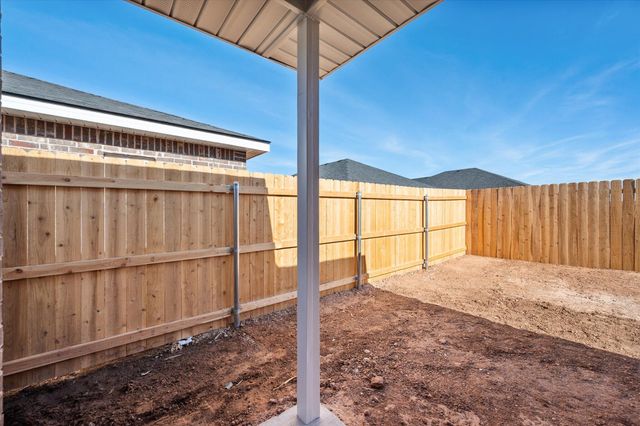 13805 Flint Avenue, Lubbock, TX 79423