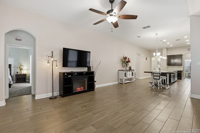 13163 Beals Circle, San Antonio, TX 78253