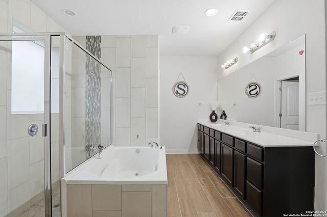 13163 Beals Circle, San Antonio, TX 78253