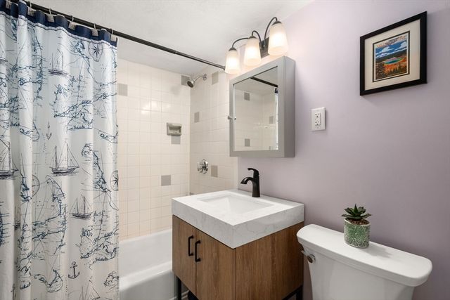 31 Warren St B1, Waltham, MA 02453