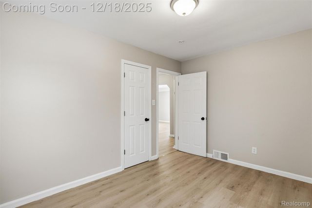 27550 Garfield Street, Roseville, MI 48066