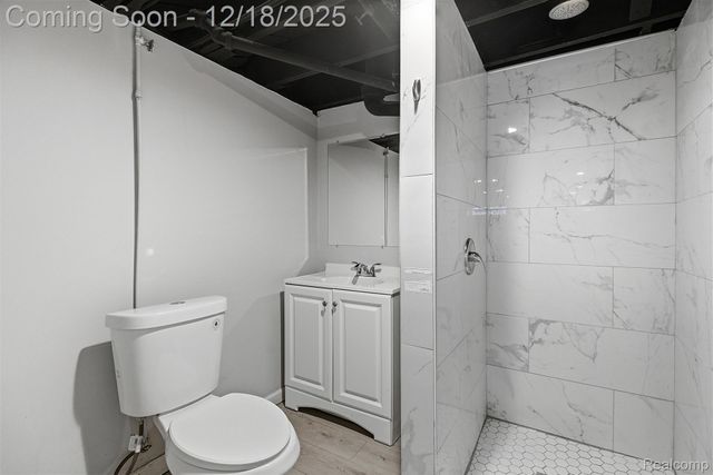 27550 Garfield Street, Roseville, MI 48066