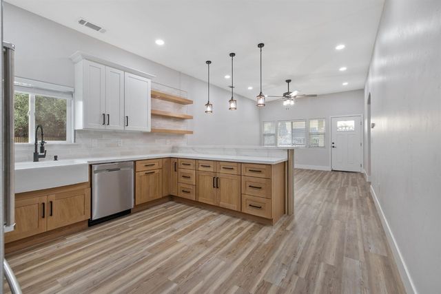 2022 Bauder Street, Selma, CA 93662