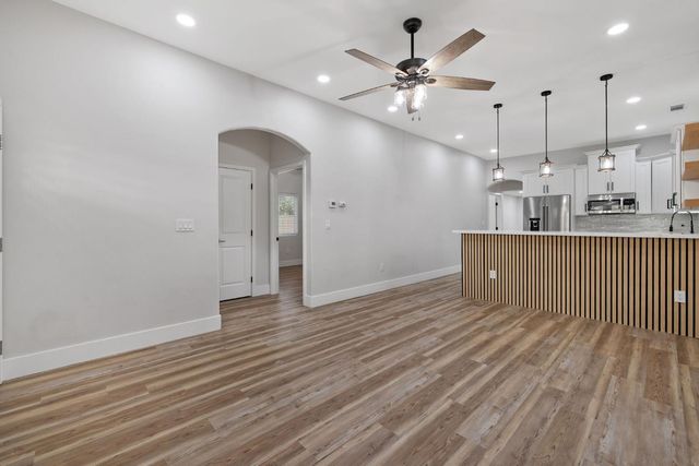 2022 Bauder Street, Selma, CA 93662