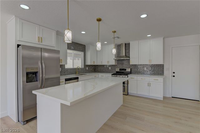 8125 Eginton Avenue, Las Vegas, NV 89145