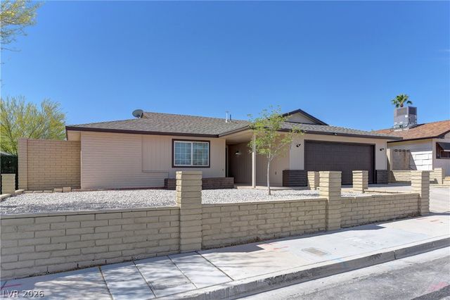 8125 Eginton Avenue, Las Vegas, NV 89145