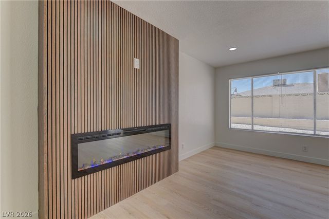 8125 Eginton Avenue, Las Vegas, NV 89145